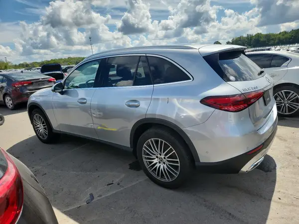 W1NKM4HB5RF100298 2024 MERCEDES-BENZ GLC - Image 2
