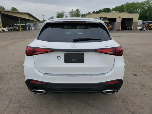 2025 MERCEDES-BENZ GLC auction photo 6