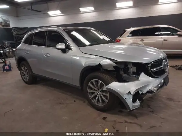W1NKM4HB5SF257609 2025 MERCEDES-BENZ GLC - Image 1