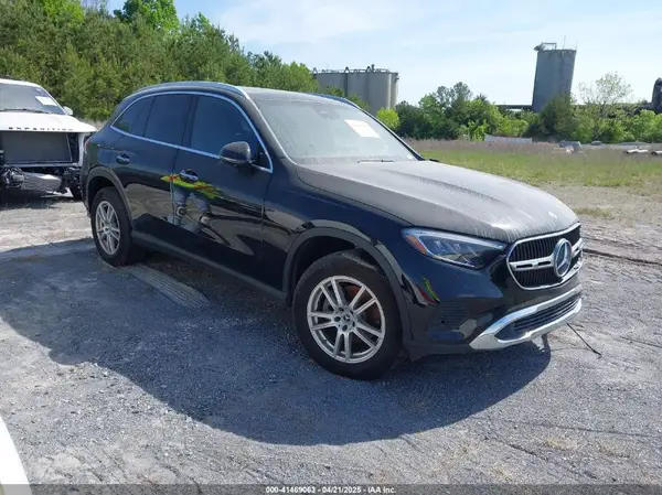 W1NKM4HB6PU028035 2023 MERCEDES-BENZ GLC - Image 1