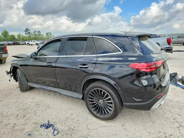 W1NKM4HB6RF081969 2024 MERCEDES-BENZ GLC - Image 2