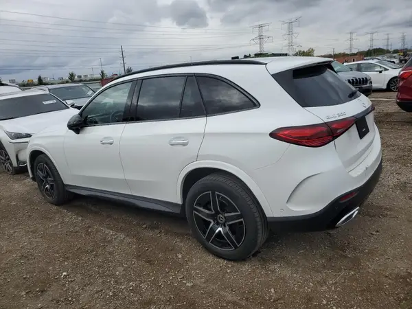 W1NKM4HB6RF100360 2024 MERCEDES-BENZ GLC - Image 2