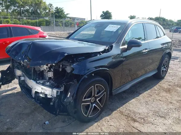 W1NKM4HB6RF215914 2024 MERCEDES-BENZ GLC - Image 2