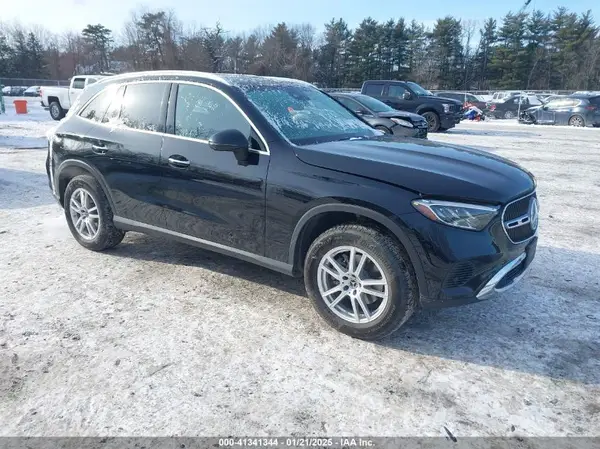 W1NKM4HB7PF032471 2023 MERCEDES-BENZ GLC - Image 1