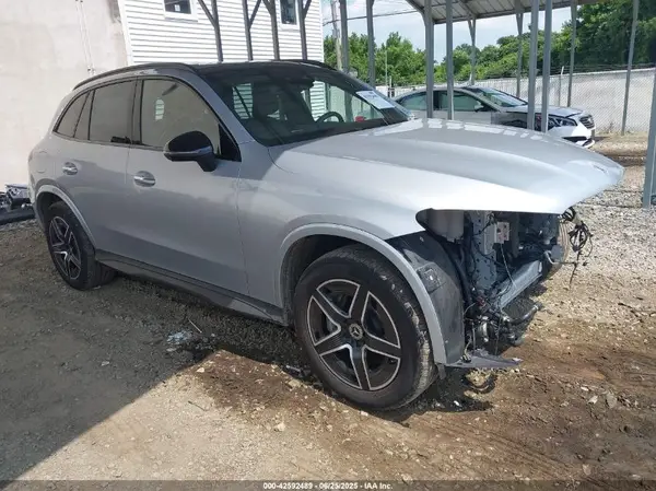 W1NKM4HB7RF070379 2024 MERCEDES-BENZ GLC - Image 1
