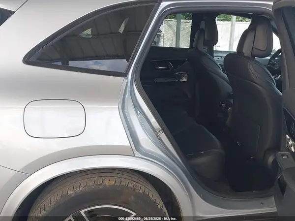 W1NKM4HB7RF070379 2024 MERCEDES-BENZ GLC - Image 8
