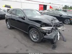 W1NKM4HB7RF135196 2024 MERCEDES-BENZ GLC
