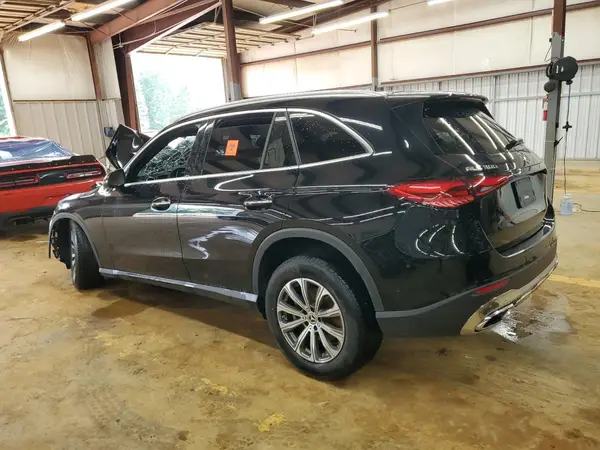 W1NKM4HB7RF210561 2024 MERCEDES-BENZ GLC - Image 2