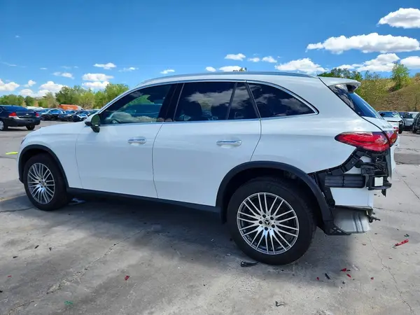 W1NKM4HB8RF110307 2024 MERCEDES-BENZ GLC - Image 2