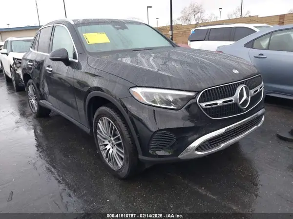 W1NKM4HB8RF196301 2024 MERCEDES-BENZ GLC - Image 1