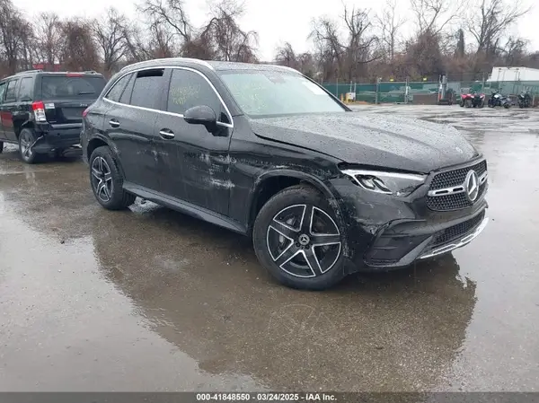 W1NKM4HB8RF202260 2024 MERCEDES-BENZ GLC - Image 1