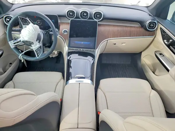 W1NKM4HB8TF436034 2026 MERCEDES-BENZ GLC - Image 8