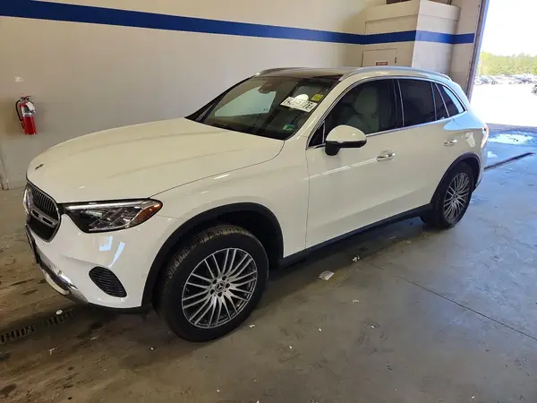 W1NKM4HB8TF494385 2026 MERCEDES-BENZ GLC - Image 1