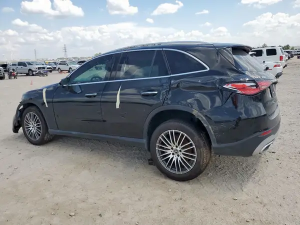 W1NKM4HB9RF138472 2024 MERCEDES-BENZ GLC - Image 2