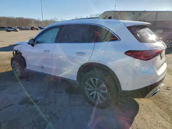 W1NKM4HB9RF176557 2024 MERCEDES-BENZ GLC - Image 2
