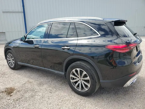 W1NKM4HB9RF215941 2024 MERCEDES-BENZ GLC - Image 2