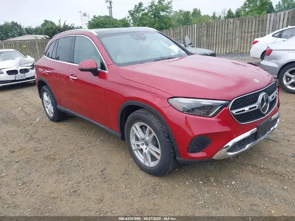 W1NKM4HB9SF239050 2025 MERCEDES-BENZ GLC - Image 1