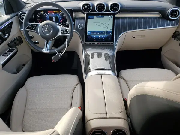W1NKM4HBXPF049443 2023 MERCEDES-BENZ GLC - Image 8