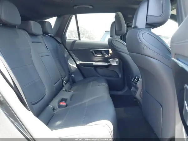 W1NKM4HBXRF100989 2024 MERCEDES-BENZ GLC - Image 8