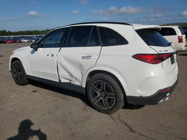 W1NKM4HBXRF112494 2024 MERCEDES-BENZ GLC - Image 2