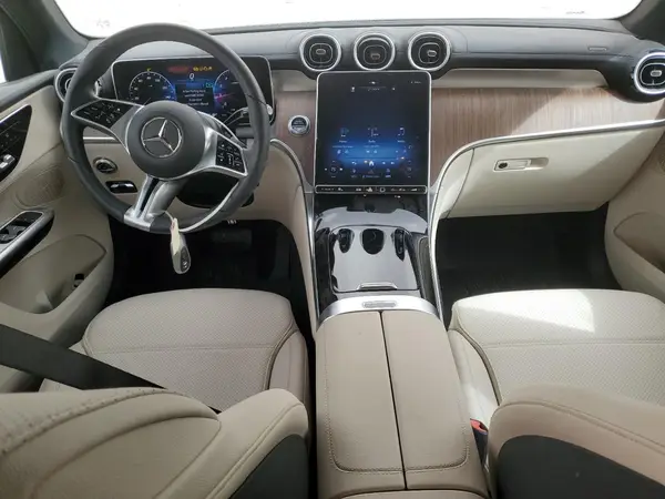W1NKM4HBXRF133894 2024 MERCEDES-BENZ GLC - Image 8
