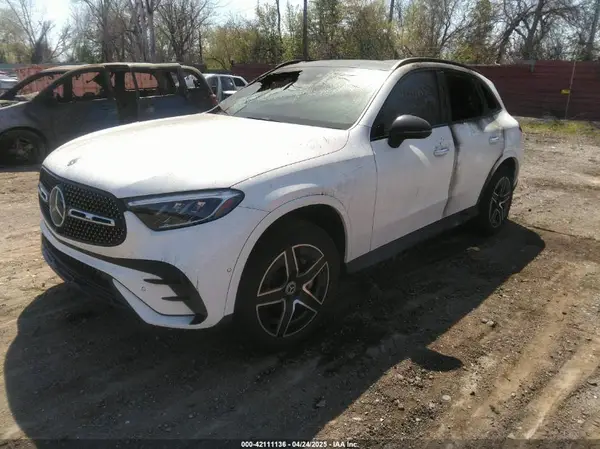 W1NKM4HBXRF158696 2024 MERCEDES-BENZ GLC - Image 2