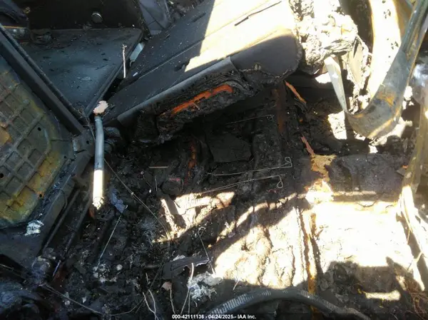 W1NKM4HBXRF158696 2024 MERCEDES-BENZ GLC - Image 8