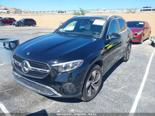 W1NKM4HBXRF159332 2024 MERCEDES-BENZ GLC - Image 2