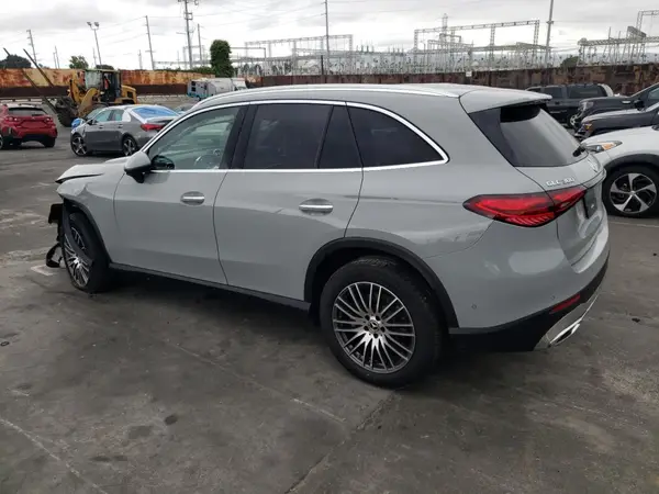 W1NKM4HBXSF293764 2025 MERCEDES-BENZ GLC - Image 2