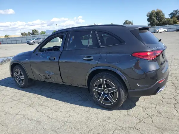 W1NKM5GB0SF350223 2025 MERCEDES-BENZ GLC - Image 2