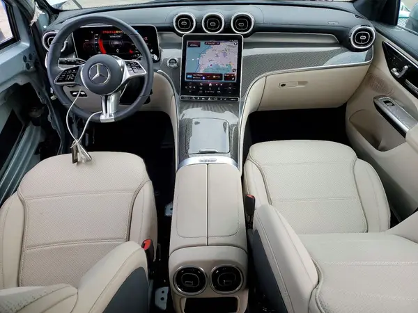 W1NKM5GB2SF293863 2025 MERCEDES-BENZ GLC - Image 8