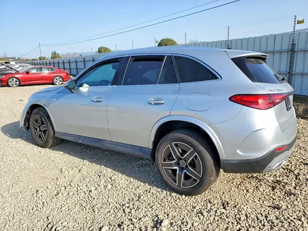 W1NKM5GB7SU097154 2025 MERCEDES-BENZ GLC - Image 2