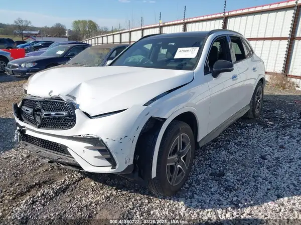W1NKM5GB9SF247236 2025 MERCEDES-BENZ GLC - Image 2