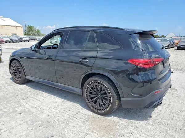 W1NKM8HB0RF214927 2024 MERCEDES-BENZ GLC - Image 2