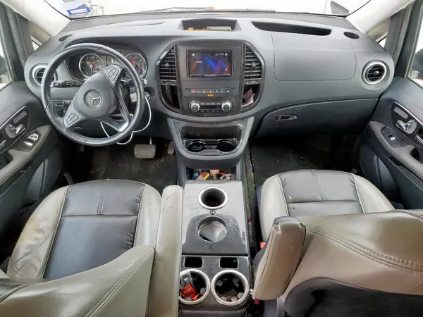 W1WV0FEY0L3746124 2020 MERCEDES-BENZ METRIS - Image 8