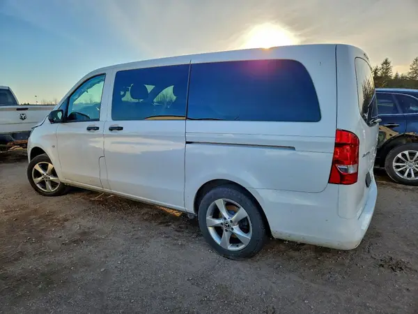 W1WV0FEY0N4142456 2022 MERCEDES-BENZ METRIS - Image 2