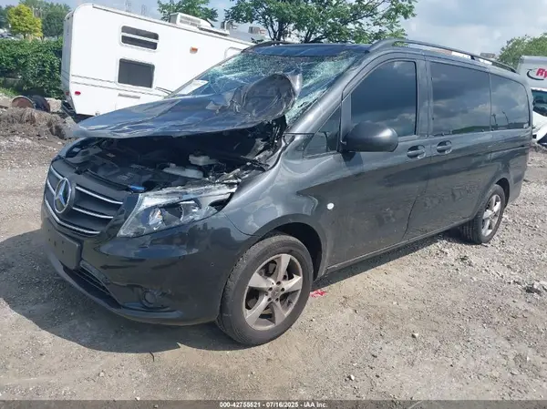 W1WV0FEY0P4267251 2023 MERCEDES-BENZ METRIS - Image 2