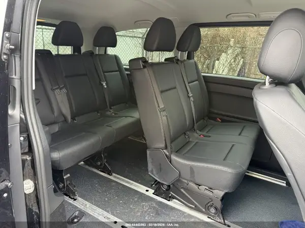 W1WV0FEY2P4332245 2023 MERCEDES-BENZ METRIS - Image 8