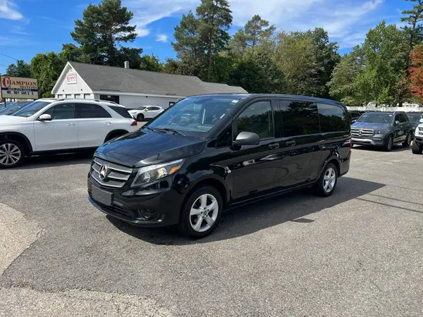 W1WV0FEY3L3684623 2020 MERCEDES-BENZ METRIS - Image 2