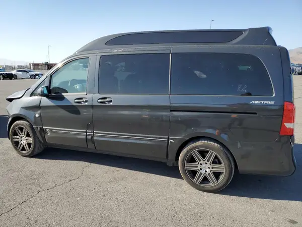 W1WV0FEY3L3762981 2020 MERCEDES-BENZ METRIS - Image 2