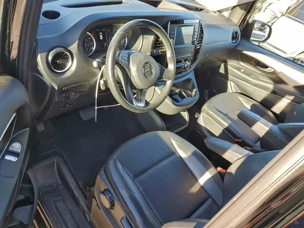 W1WV0FEY3P4337857 2023 MERCEDES-BENZ METRIS - Image 8