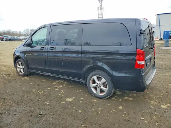 W1WV0FEY4L3734736 2020 MERCEDES-BENZ METRIS - Image 2