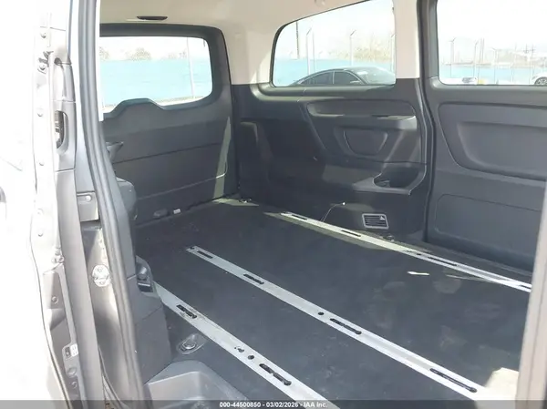 W1WV0FEY4N4159535 2022 MERCEDES-BENZ METRIS - Image 8
