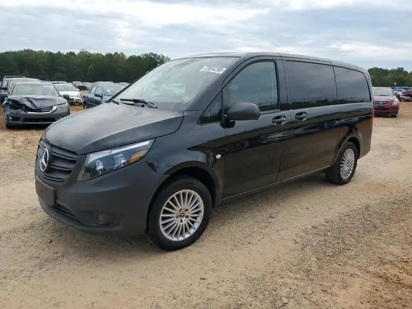 W1WV0FEY6P4365541 2023 MERCEDES-BENZ METRIS - Image 1