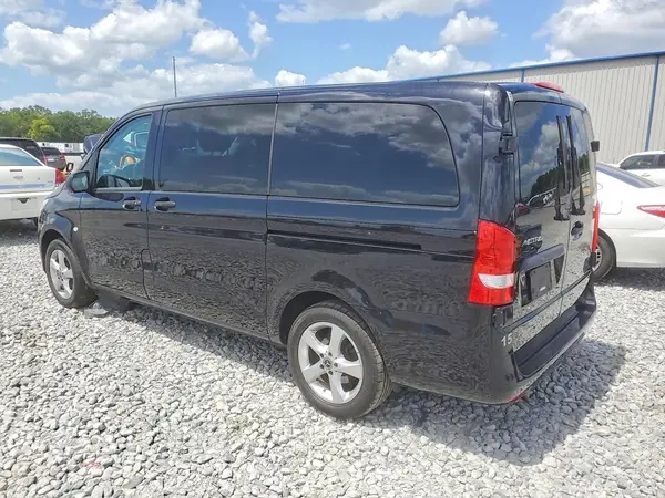 W1WV0FEY8L3698033 2020 MERCEDES-BENZ METRIS - Image 2