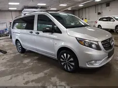 W1WV0FEY8M3943883 2021 MERCEDES-BENZ METRIS