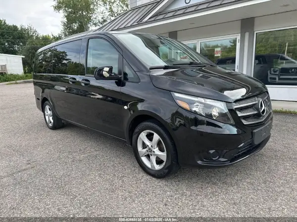 W1WV0FEYXL3696770 2020 MERCEDES-BENZ METRIS - Image 1