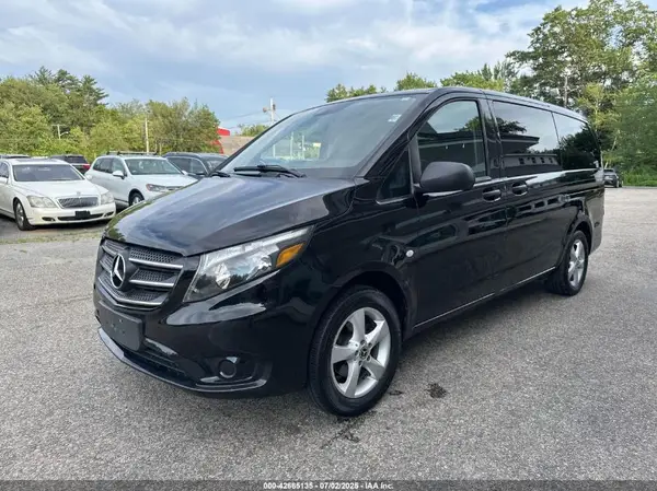 W1WV0FEYXL3696770 2020 MERCEDES-BENZ METRIS - Image 2
