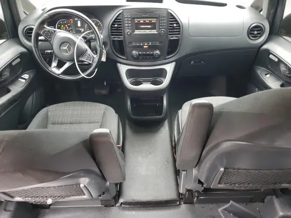 W1WV0FEYXL3762010 2020 MERCEDES-BENZ METRIS - Image 8