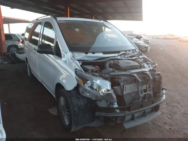 W1WV0FEYXP4234774 2023 MERCEDES-BENZ METRIS - Image 1
